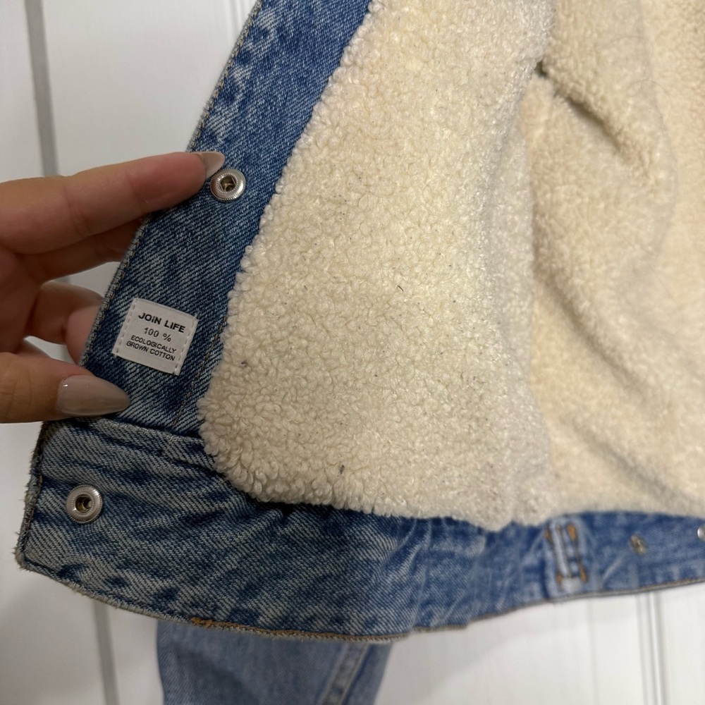 Zara Blue Sherpa-Lined Denim Jacket - Picture 3 of 6